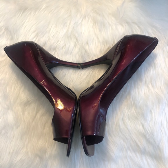 BCBGeneration Ruby Red Ariel Heels 9.5B - Picture 2 of 8